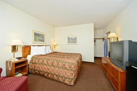 Americas Best Value Inn And Suites Overland Park Exterior foto